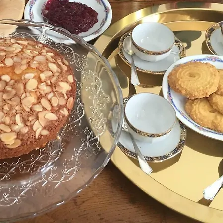 Il Ricciolo 住宿加早餐酒店 *